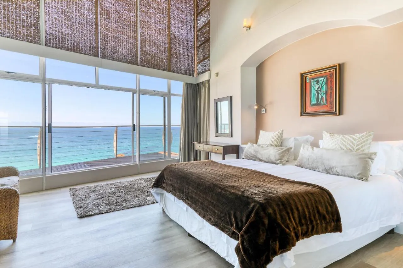 Beach Villa 1 Cape Town 0*,